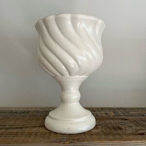 Hull pottery pedestal planter vintage